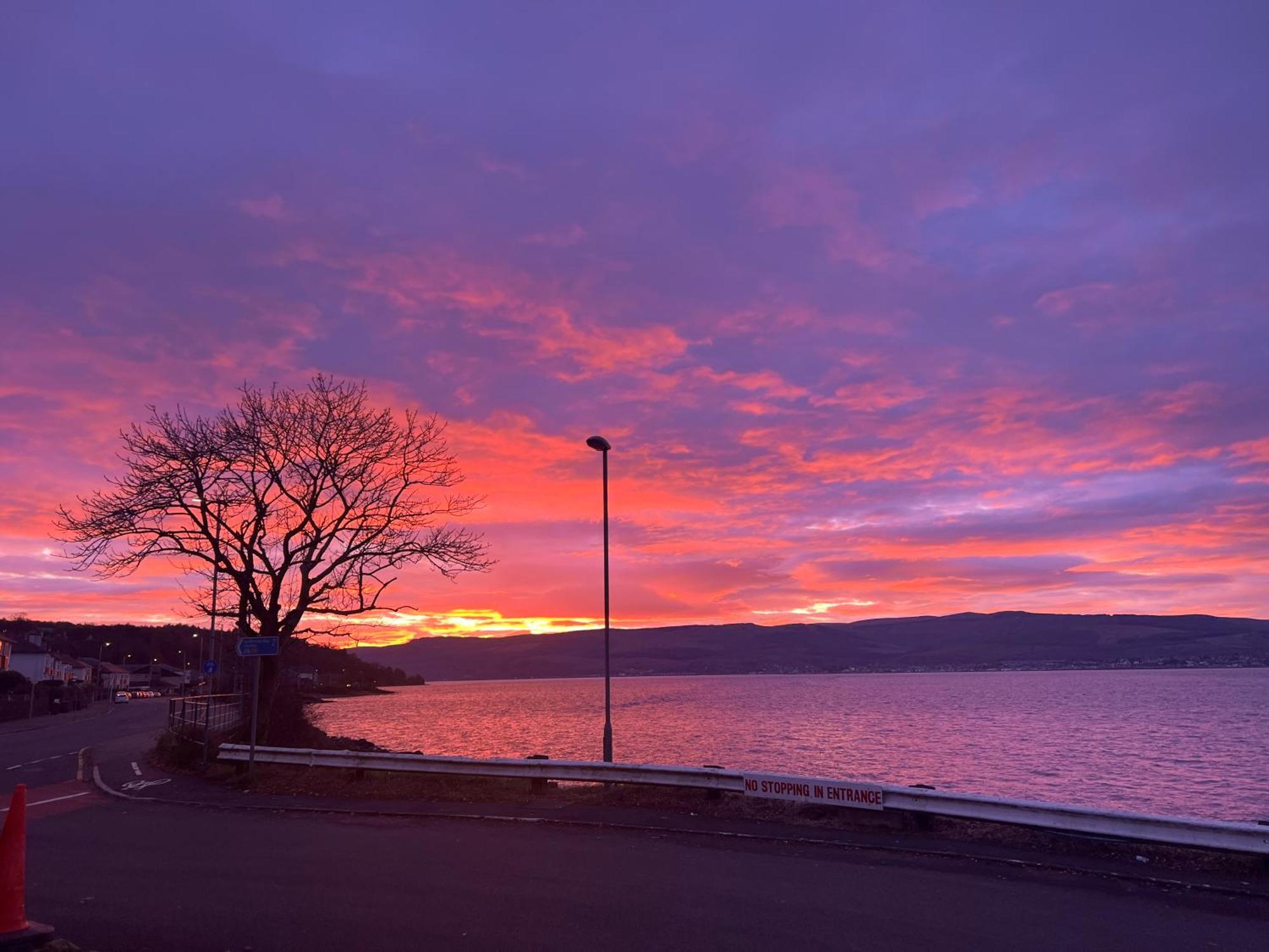 The Wee Cottage By The Ferry Gourock Extérieur photo