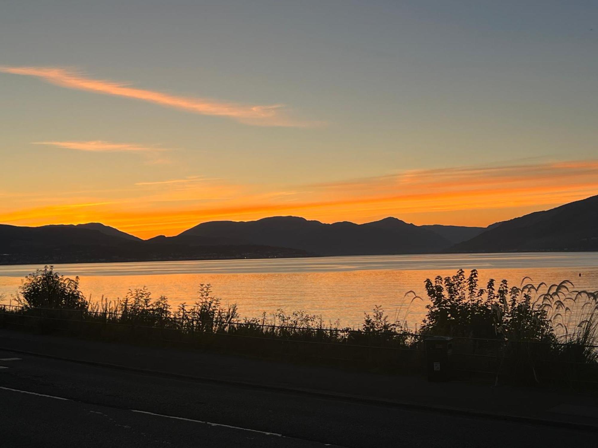 The Wee Cottage By The Ferry Gourock Extérieur photo